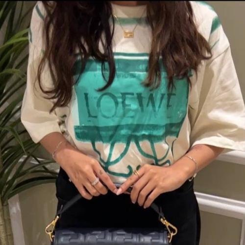 تي شيرت ابيض / اخضر