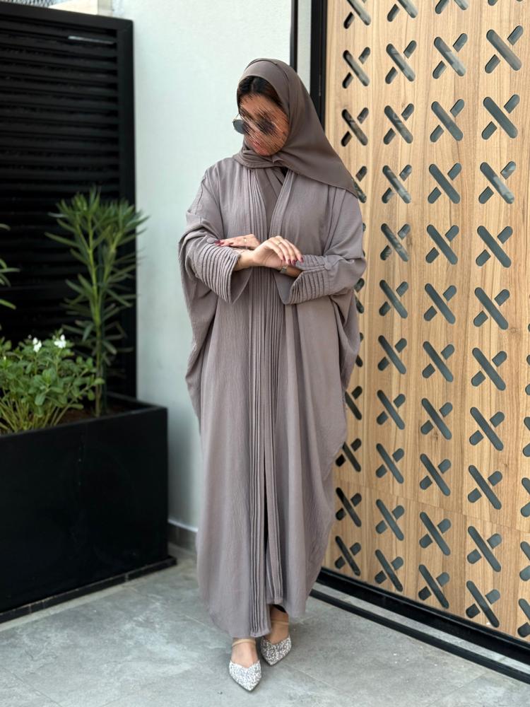 عباية نص بشت