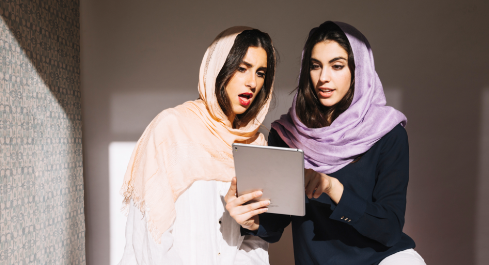 شراء عبايات اون لاين