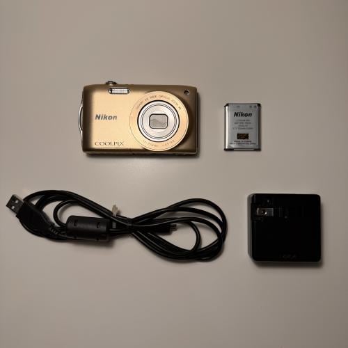 ‏Nikon Coolpix S3300 - Near Mint