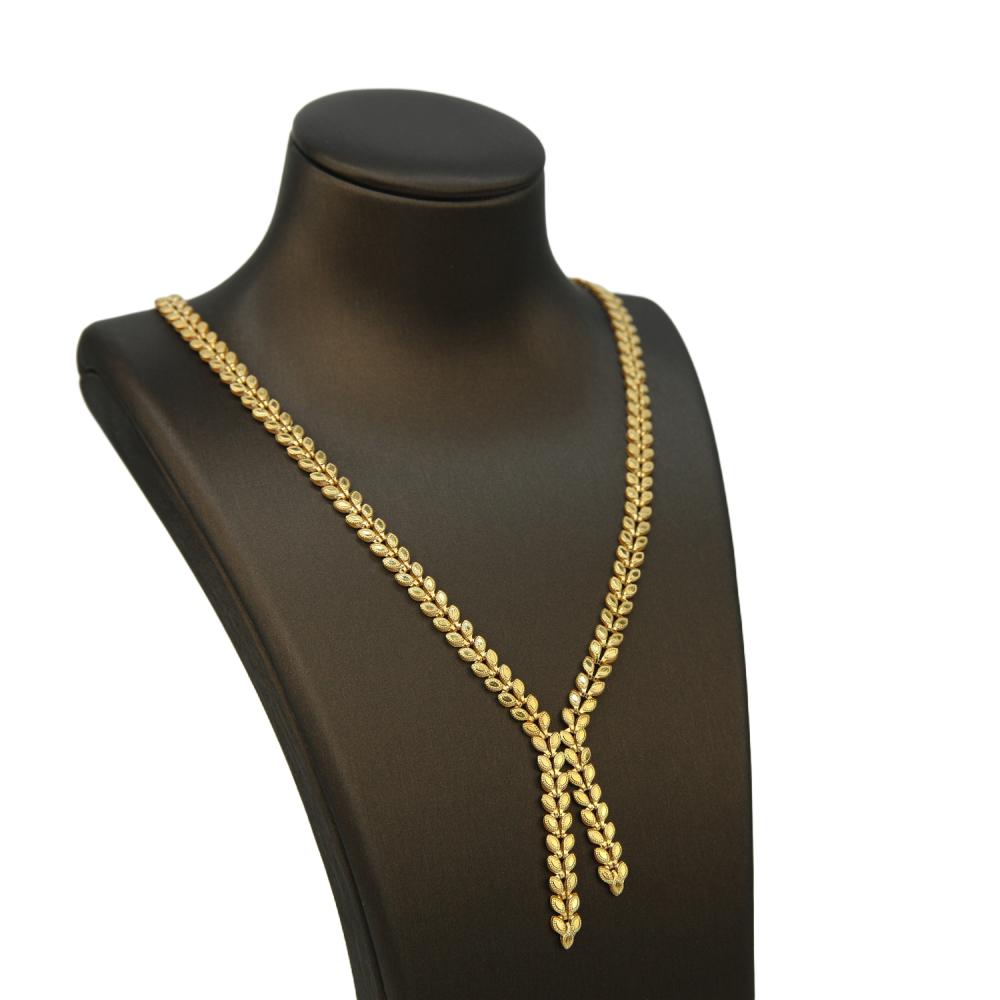 تفاصيل عقد ذهب عيار 21 بزخارف غصون دقيقة ولمعان راقي