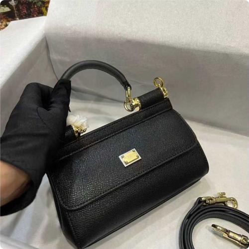 شنطة دولسي جابانا