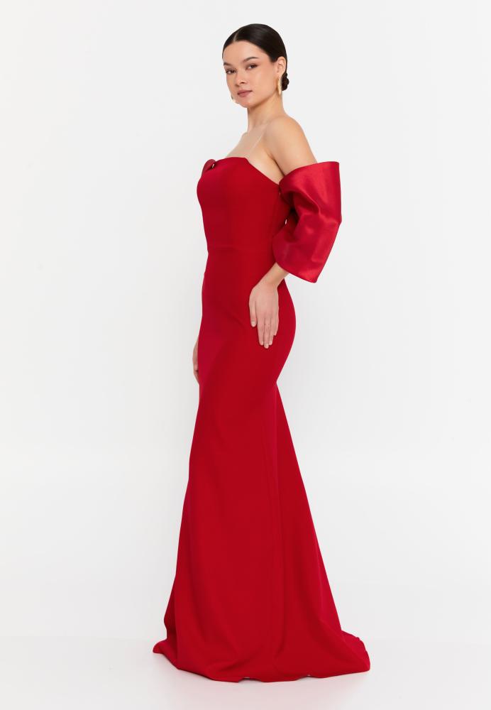 فستان سهرة أحمر