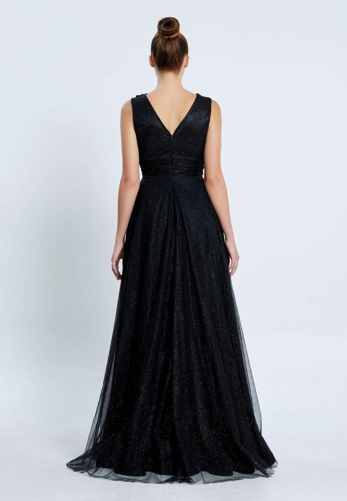 فستان سهرة طويل شيفون بدون أكمام بتصميم A