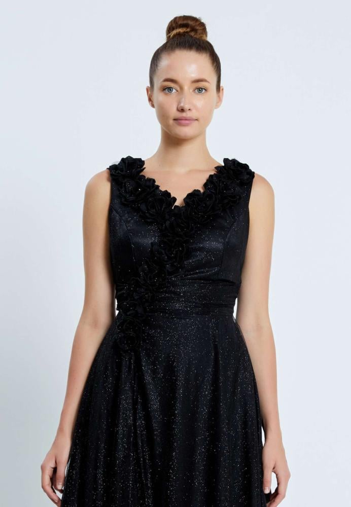 فستان سهرة طويل شيفون بدون أكمام بتصميم A