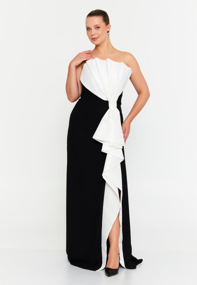 فستان ماكسي بدون حمالات  بمقاس كبير