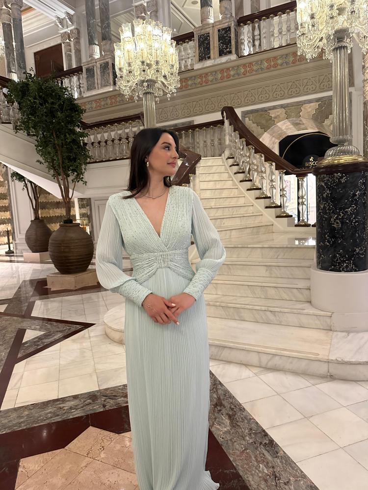 فستان سهرة شيفون