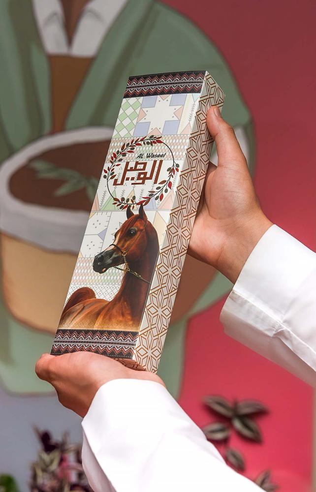 مسباح نور - بكلايت كريمي كركوشة حمرا