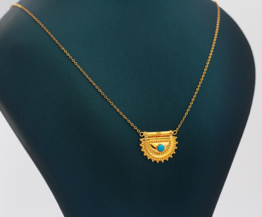 عقد تصميم ماسة ناعم ذهب عيار 21