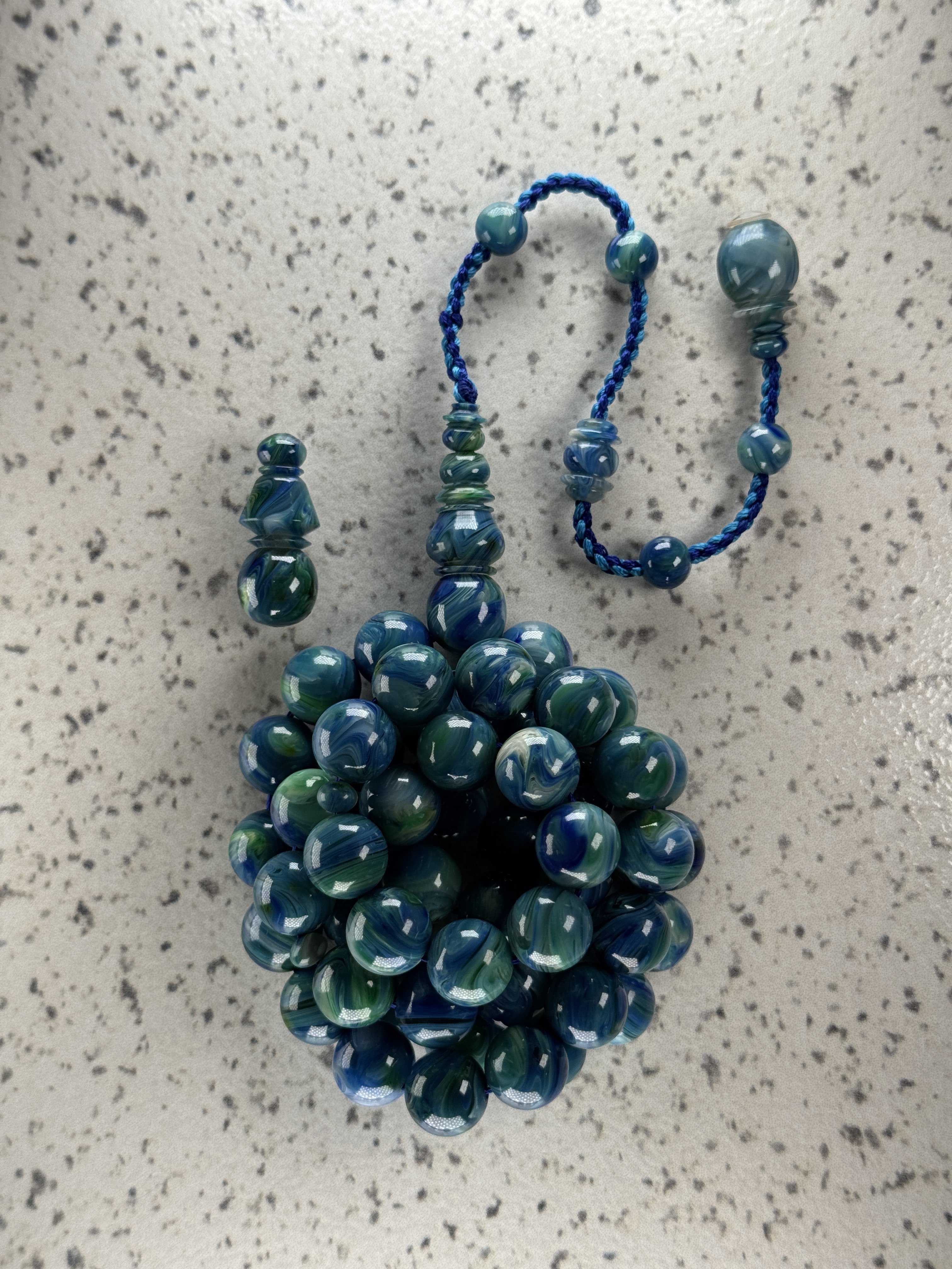 فاتوران نيلي رخامي