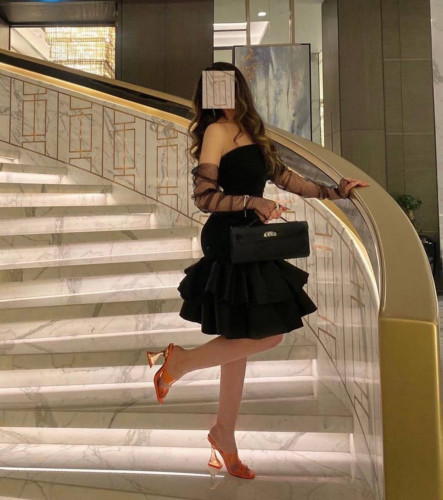 فستان ميدي تفته شانطون مع اكمام انيق