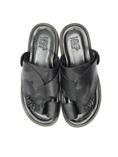 حذاء شرقي رجالي