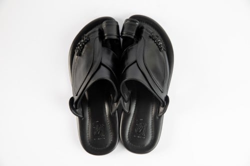 احذية 535 حذاء شرقي اسود