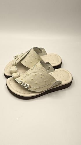 نعال جلد طبيعي