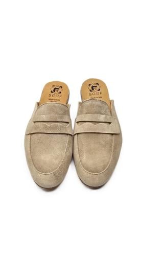 حذاء نسائي مفتوح من الخلف