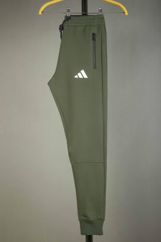 ترنك Adidas