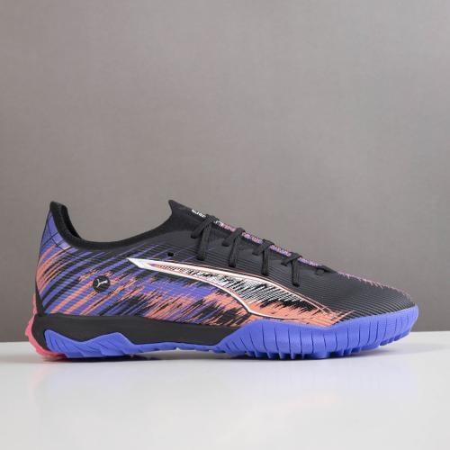 جزمة كرة قدم PUMA