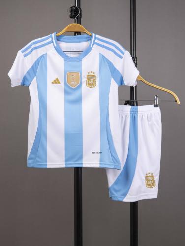طقم الارجنتين الاساسي 2024/2025