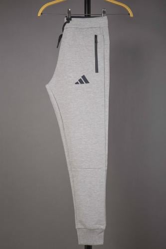 ترنك Adidas