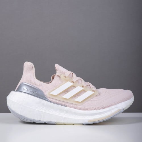 جزمة Adidas