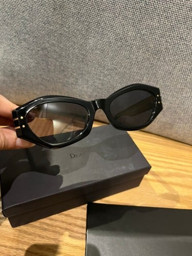 نظارة شمسية ديور dior