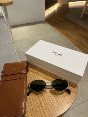 نظارة شمسية سيلين celine مع الحقيبة البنية