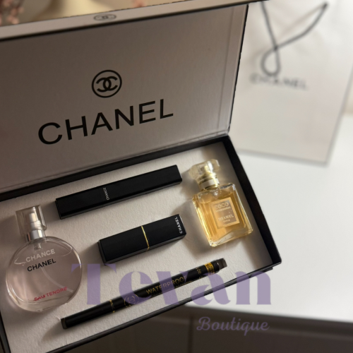بوكس شانيل عطور ومكياج