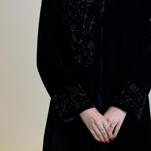 عباية يارا