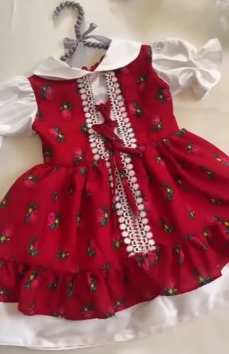 فستان أنيق جديد