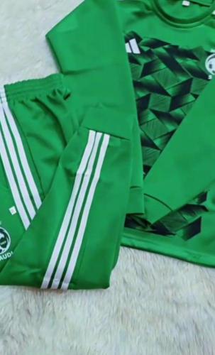 طقم المنتخب السعودي