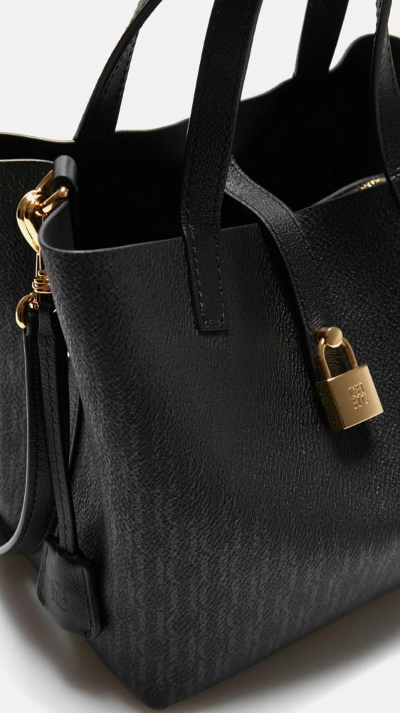 Carolina Herrera