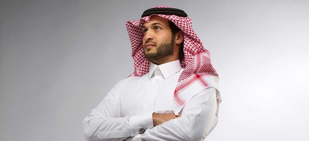 الشماغ الأحمر أصله وتاريخه وأنواعه