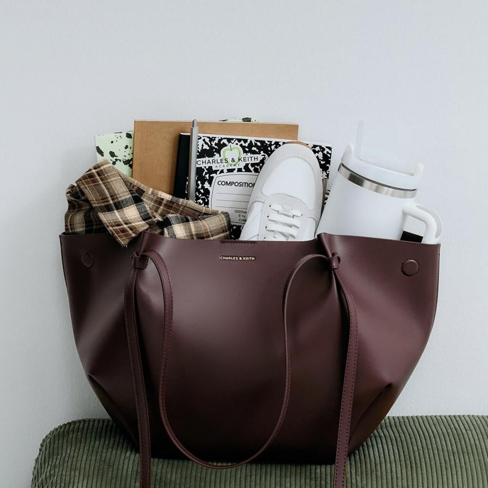 احدث ماركات الشنط الحريمى التي تبحث عنها كل سيدة أنيقة