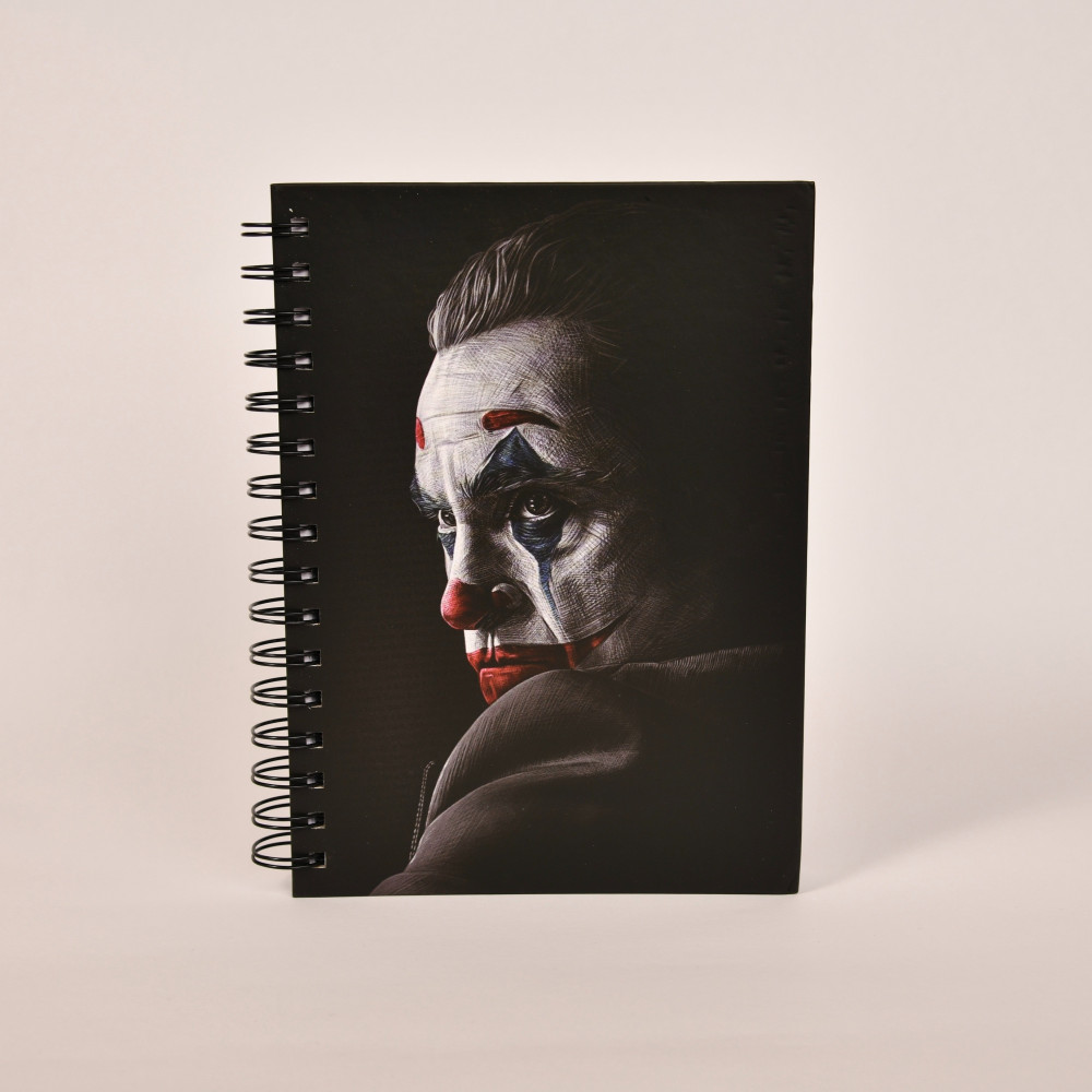 دفتر الواجبات والملاحظات عالي الجودة بفواصل داخلية وتصميم الجوكر