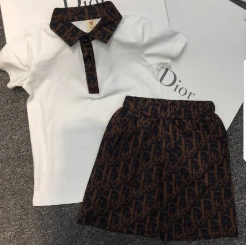 طقم ولادي بلوزة ابيض