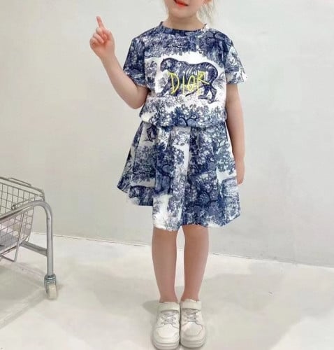 طقم  بناتي  من قطعتين