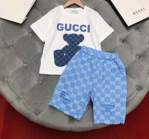 طقم  ولادي ازرق