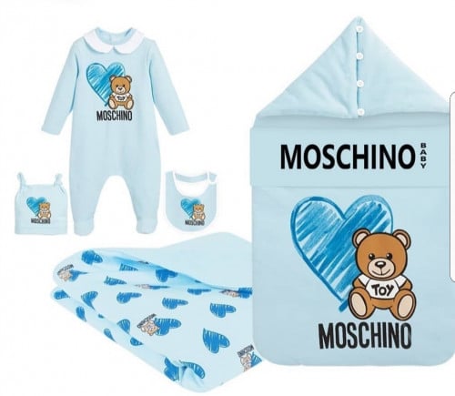 طقم مواليد من خمس قطع