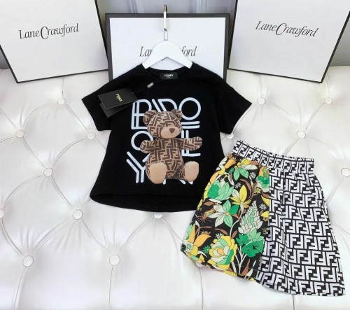 طقم  من قطعتين