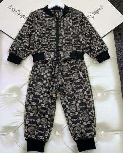 طقم  شتوي مبطن بالفرو