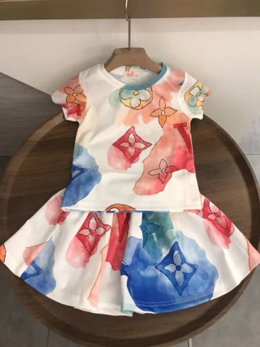 تيور بناتي ملون بألوان جميله