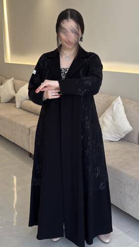 عباية تهاني
