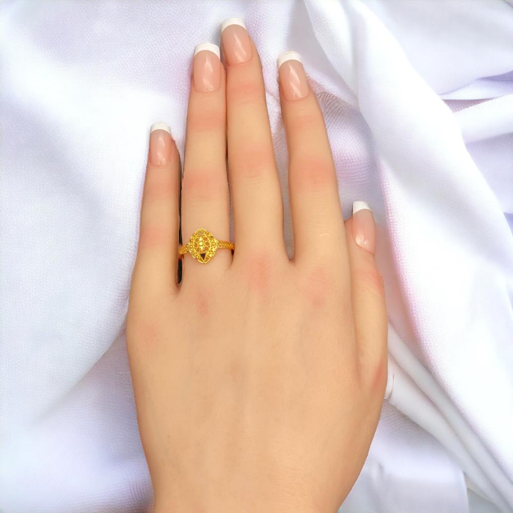 Gold ring with gram sales
