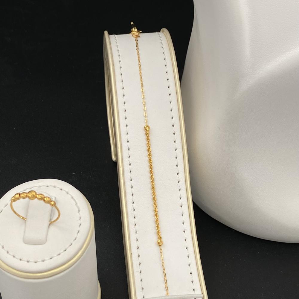 طقم ذهب عيار 21 الوزن 9.52 جرام