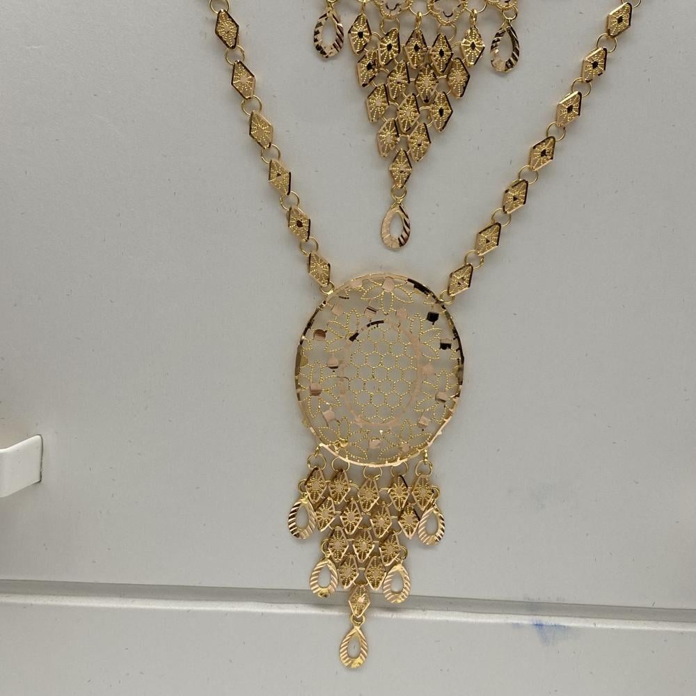 طقم ذهب فخم عيار 21 لأطلالة جذابة بوزن 23.22 جرام