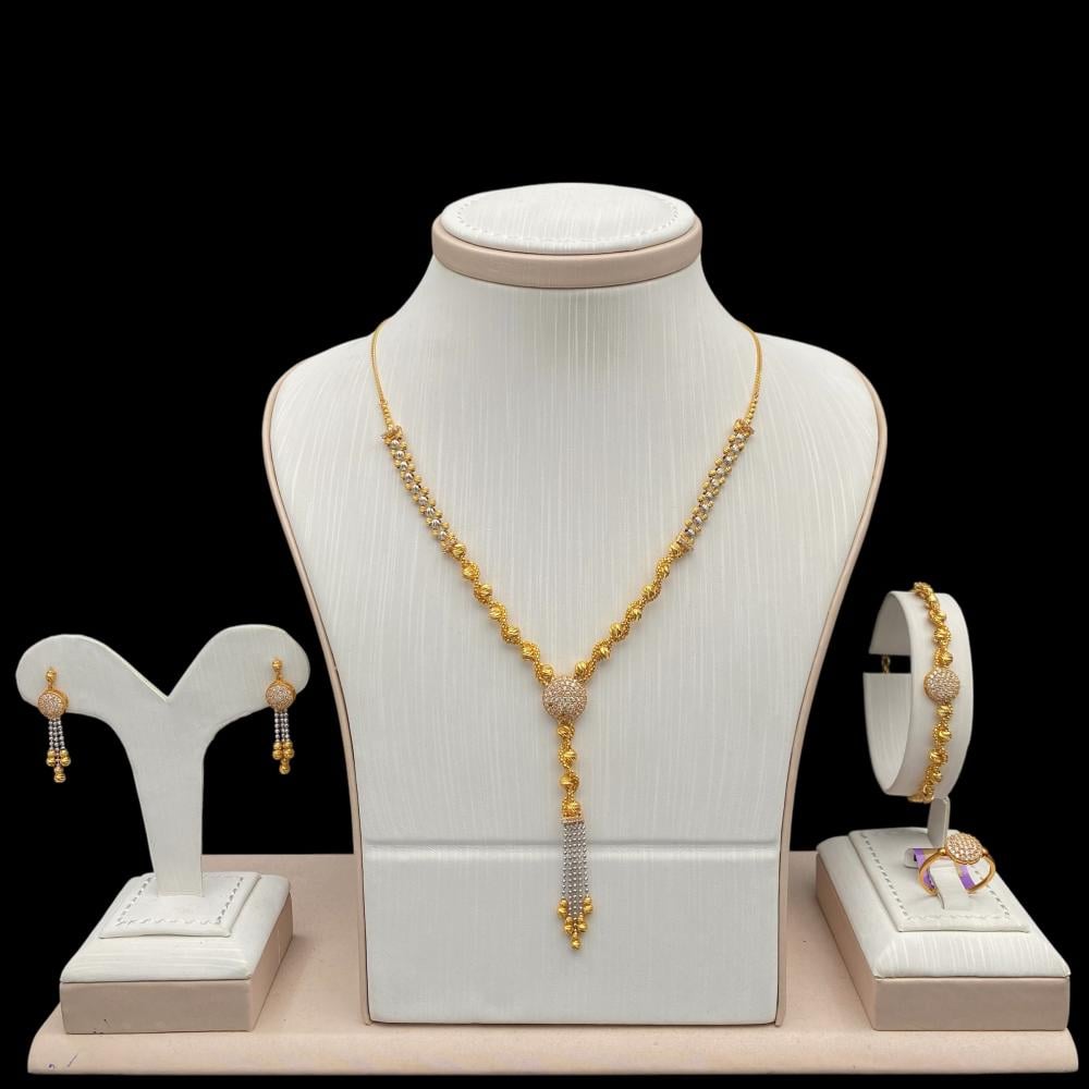 طقم  ذهب عيار 21 الوزن 27.54 جرام