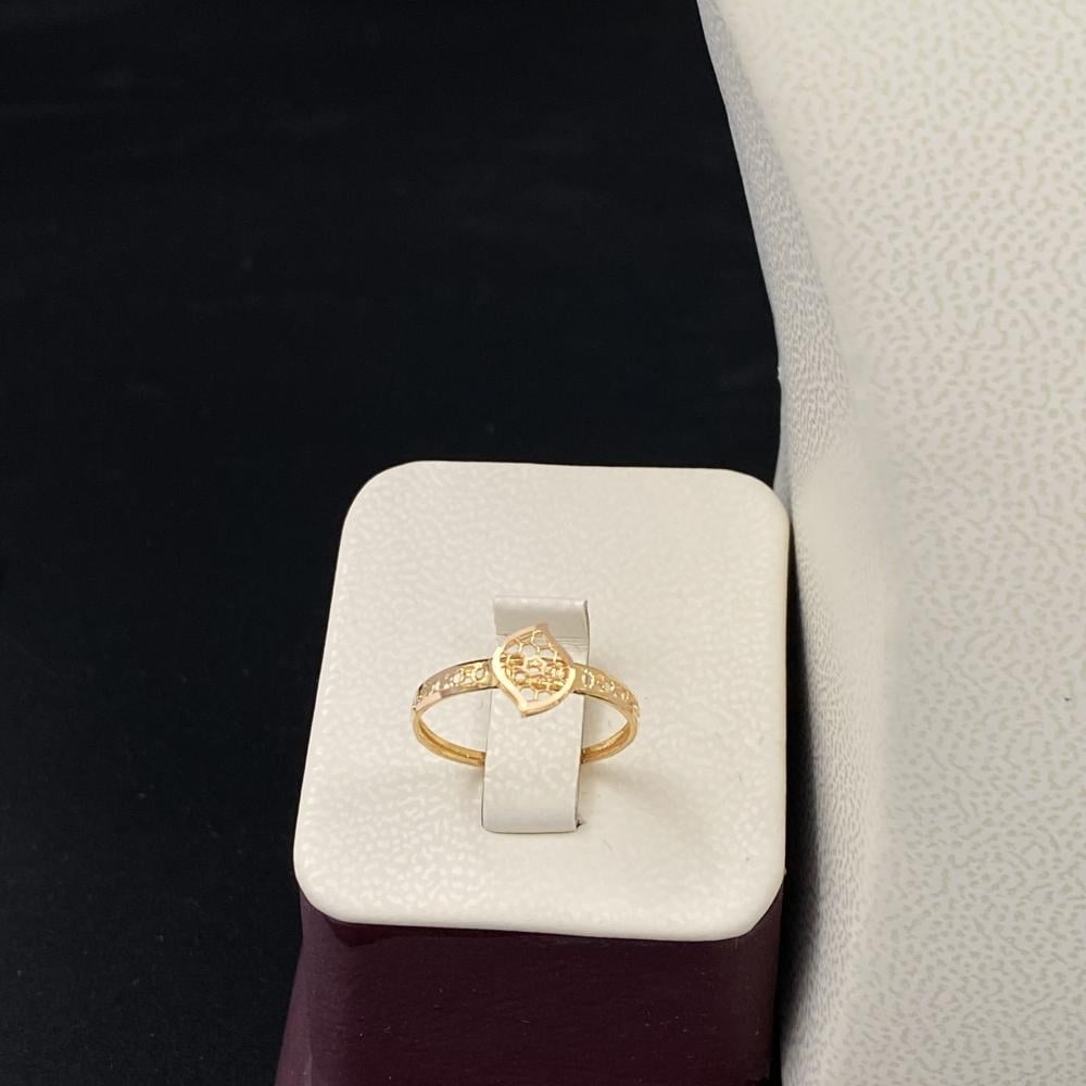 نصف طقم ذهب عيار 21 الوزن 3.81 جرام