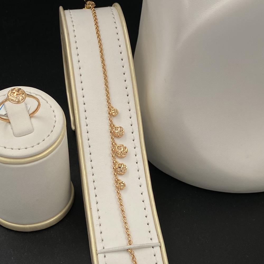 طقم ذهب عيار 21 الوزن 11.75 جرام