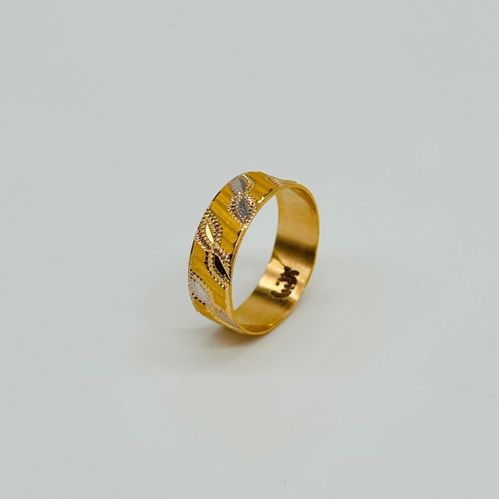 دبلة ذهب عيار 21 الوزن .2.8 جرام