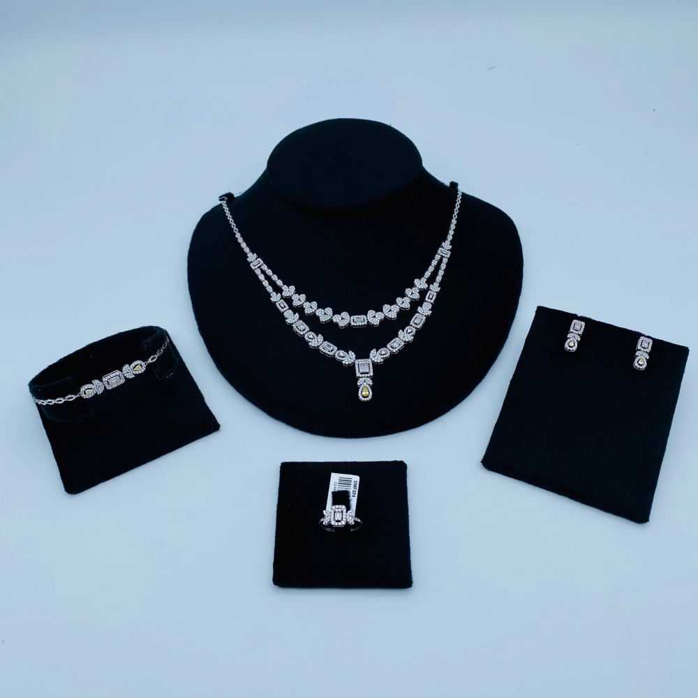 18k gold set, weight 26.37 grams